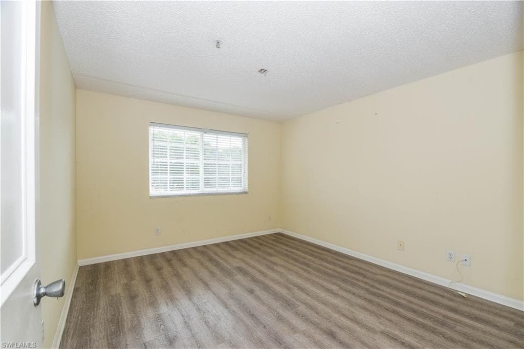 1275 Wildwood Lakes BLVD 303-15