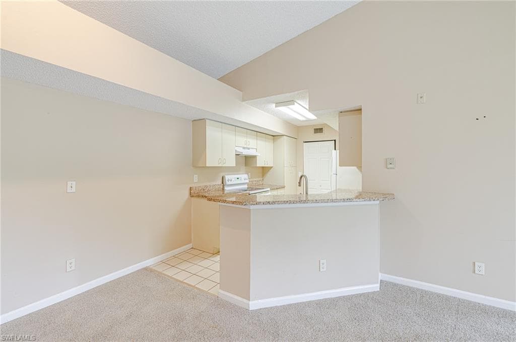 13515 Eagle Ridge DR-22