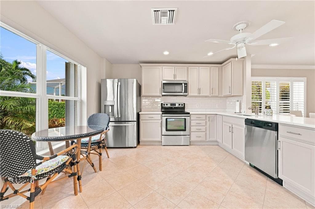 8732 Querce CT-9