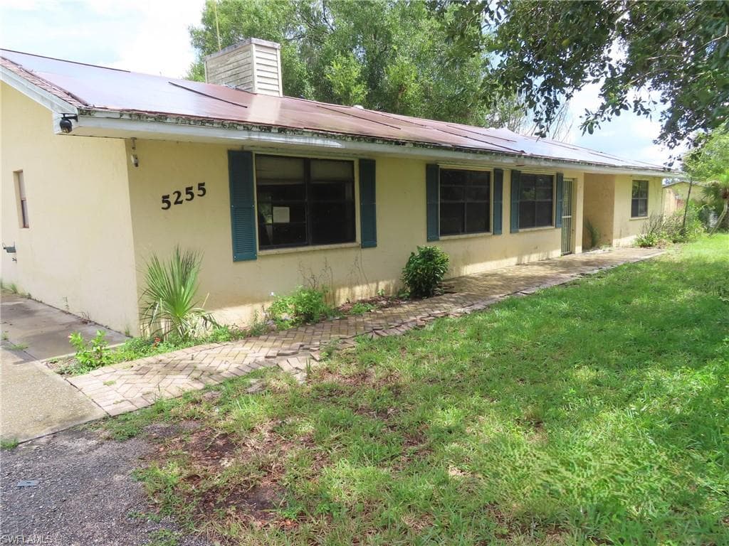 5255 Pioneer 23rd ST-2