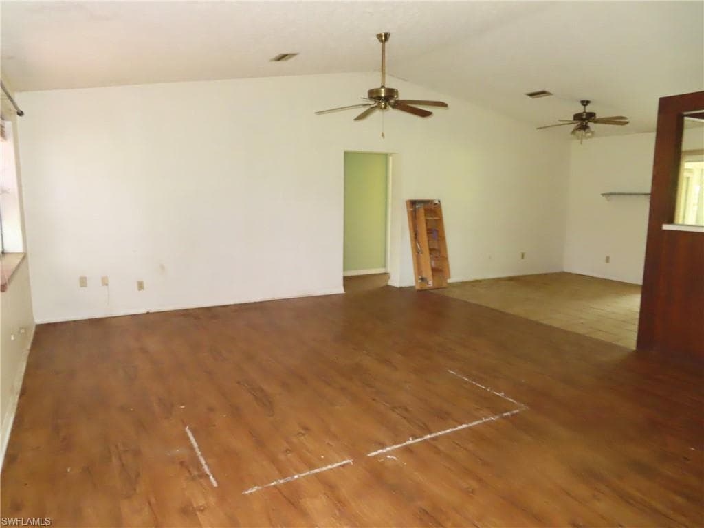 5255 Pioneer 23rd ST-6