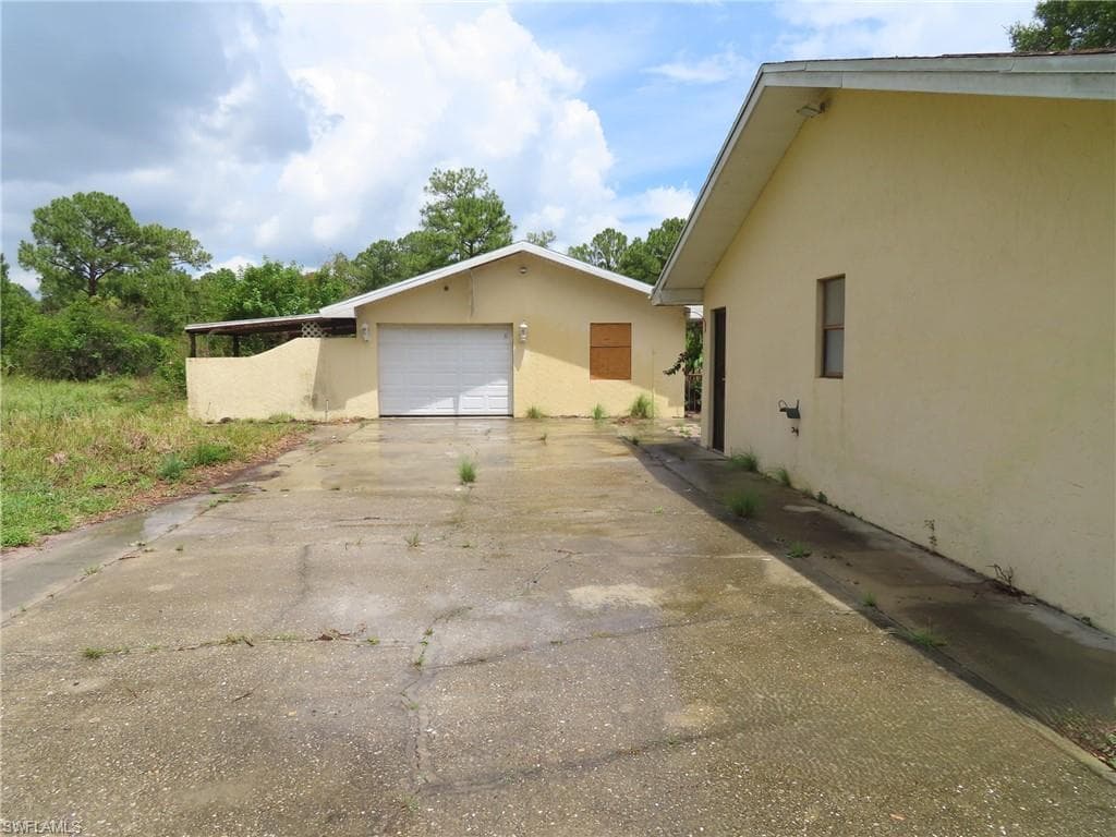 5255 Pioneer 23rd ST-1