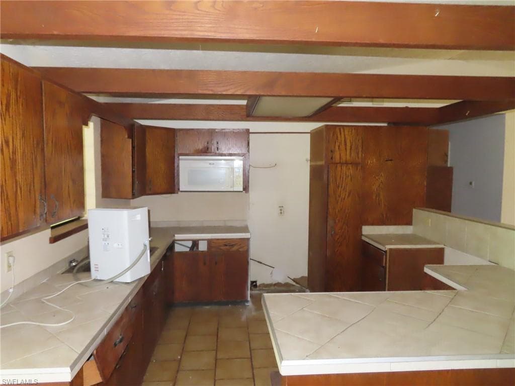 5255 Pioneer 23rd ST-8