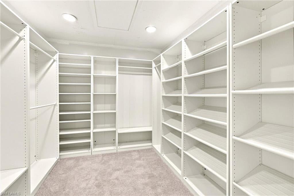 13031 Shoreside CT-20