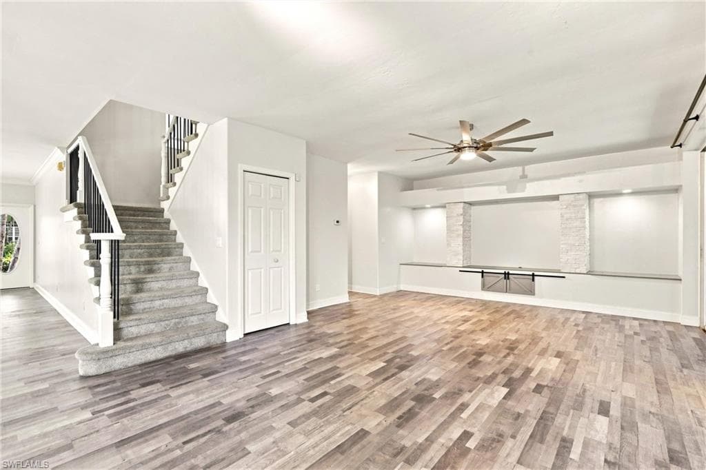 13031 Shoreside CT-11