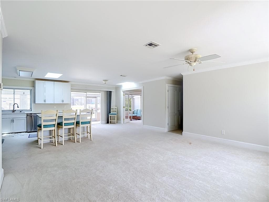 225 3rd ST-17