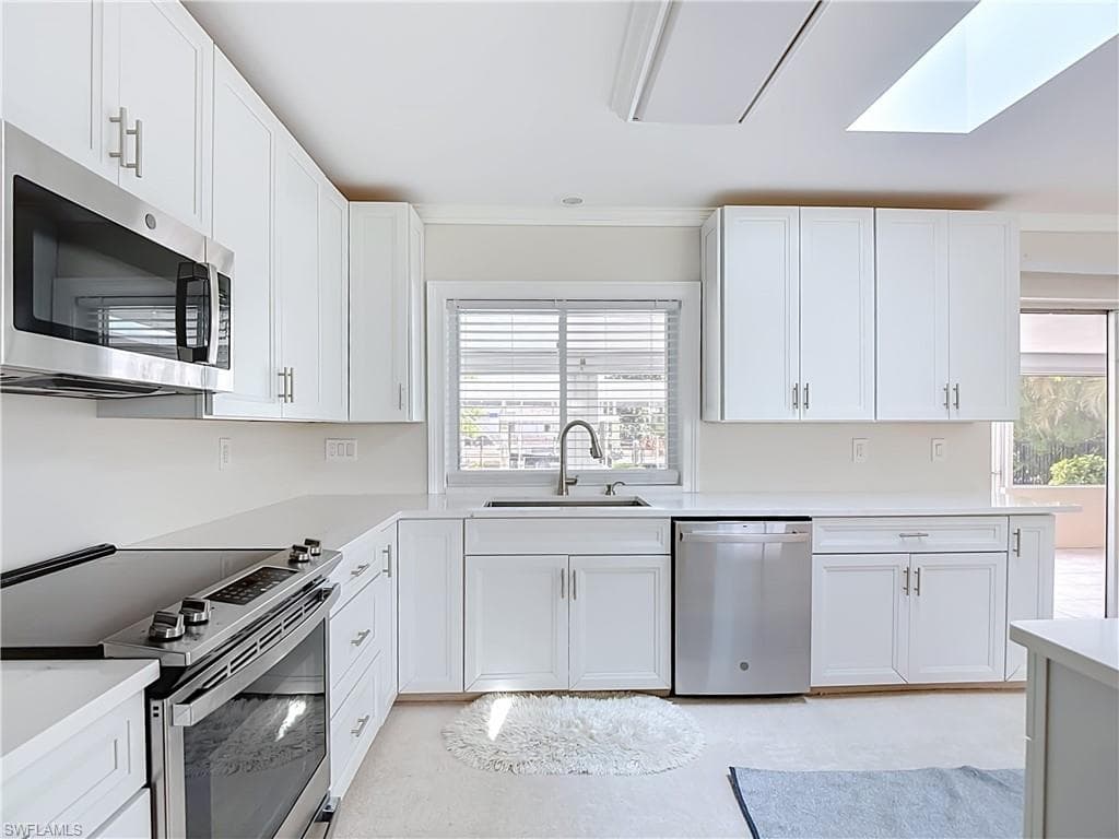 225 3rd ST-12