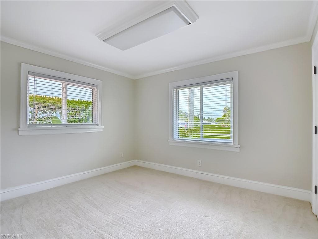 225 3rd ST-26