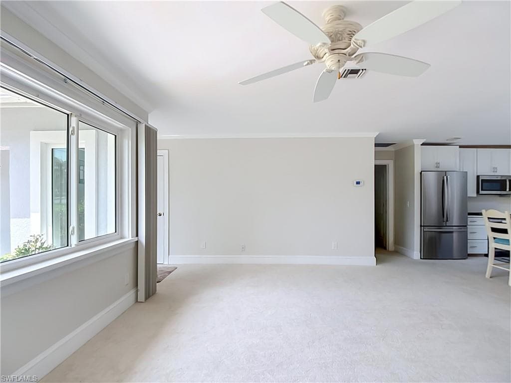 225 3rd ST-20