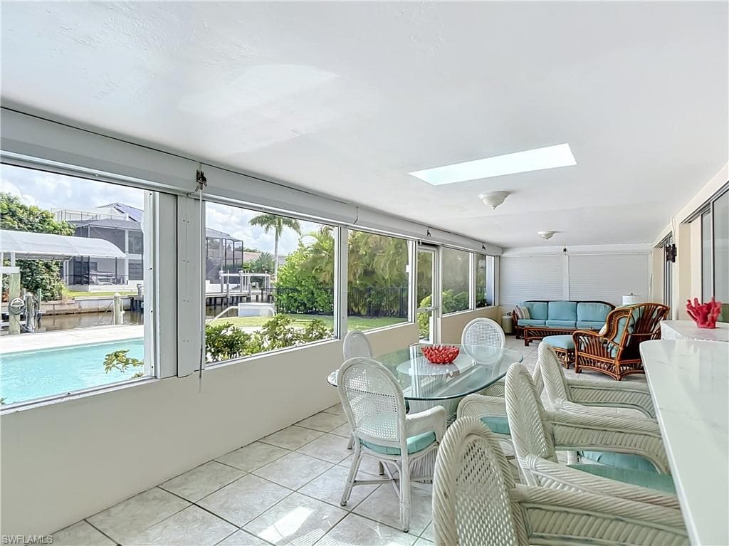 225 3rd ST-35