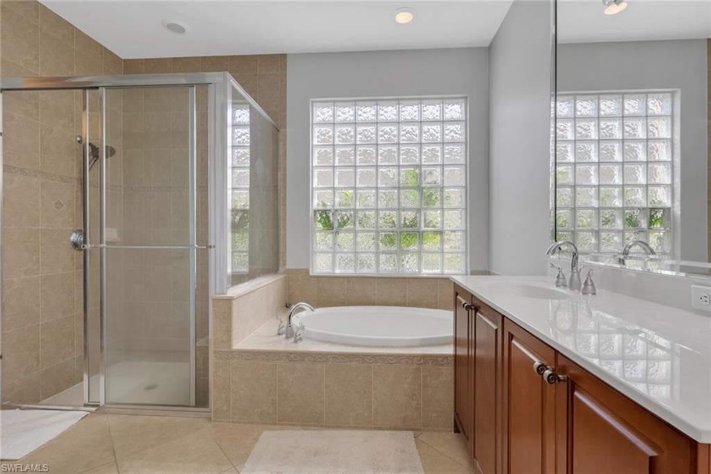 2137 Isla De Palma CIR-17