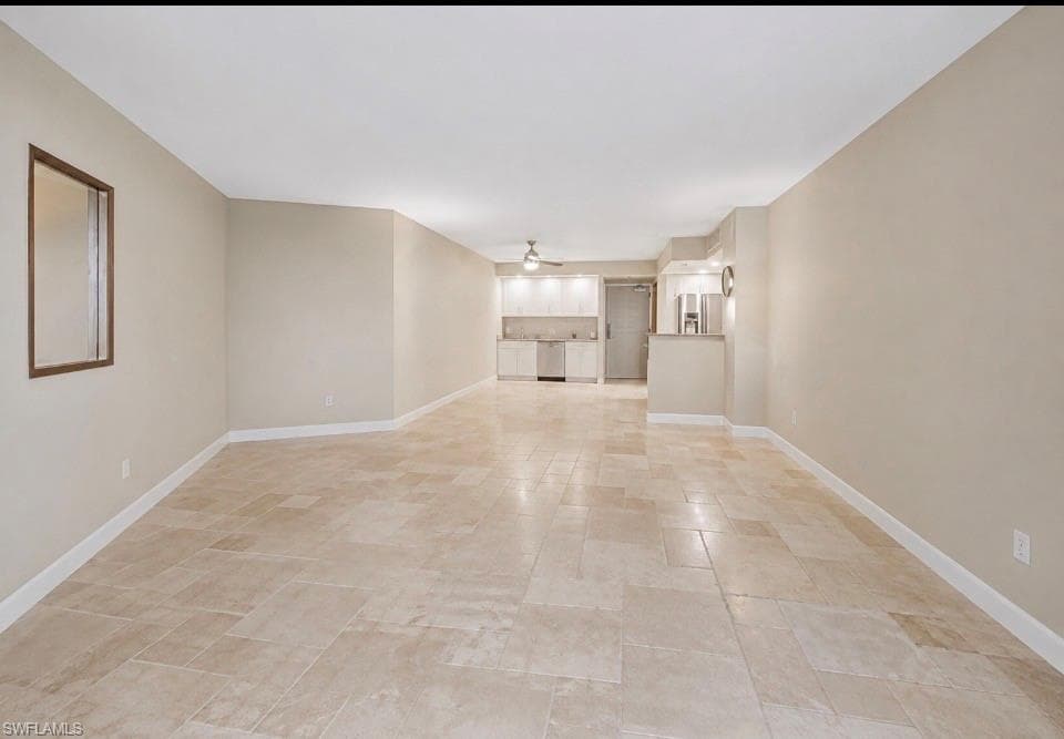 260 Seaview CT 1-208-16
