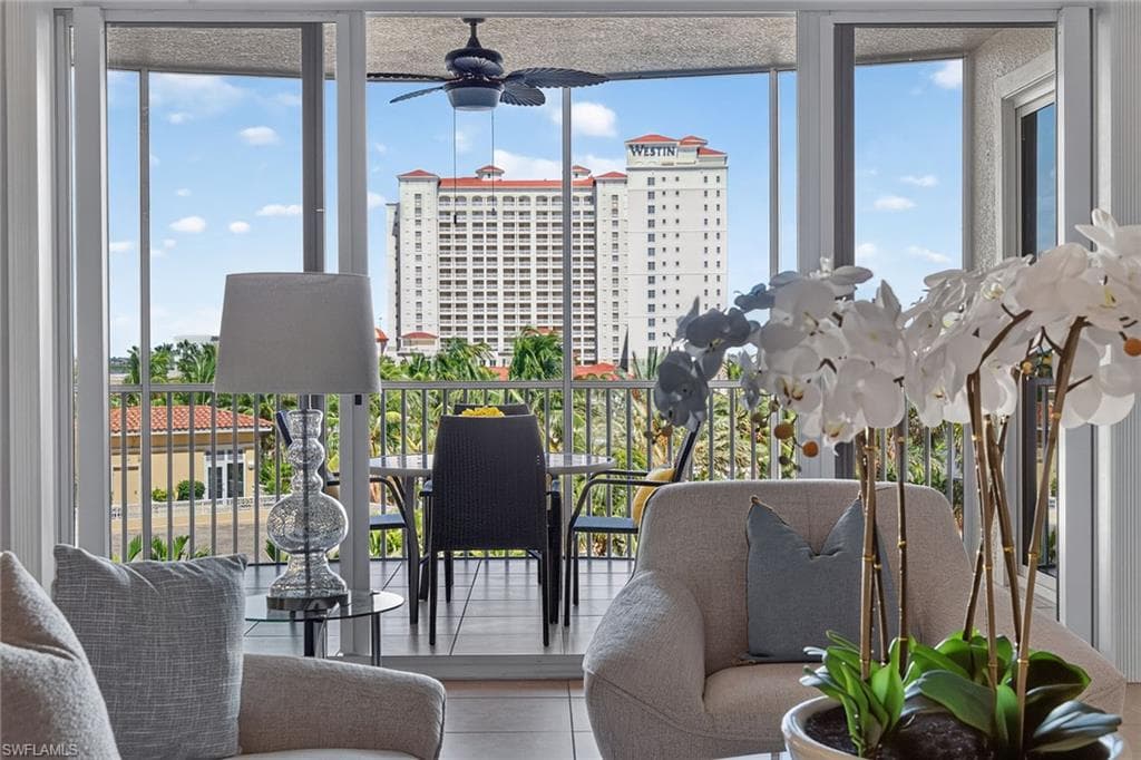 6081 Silver King BLVD 302-6