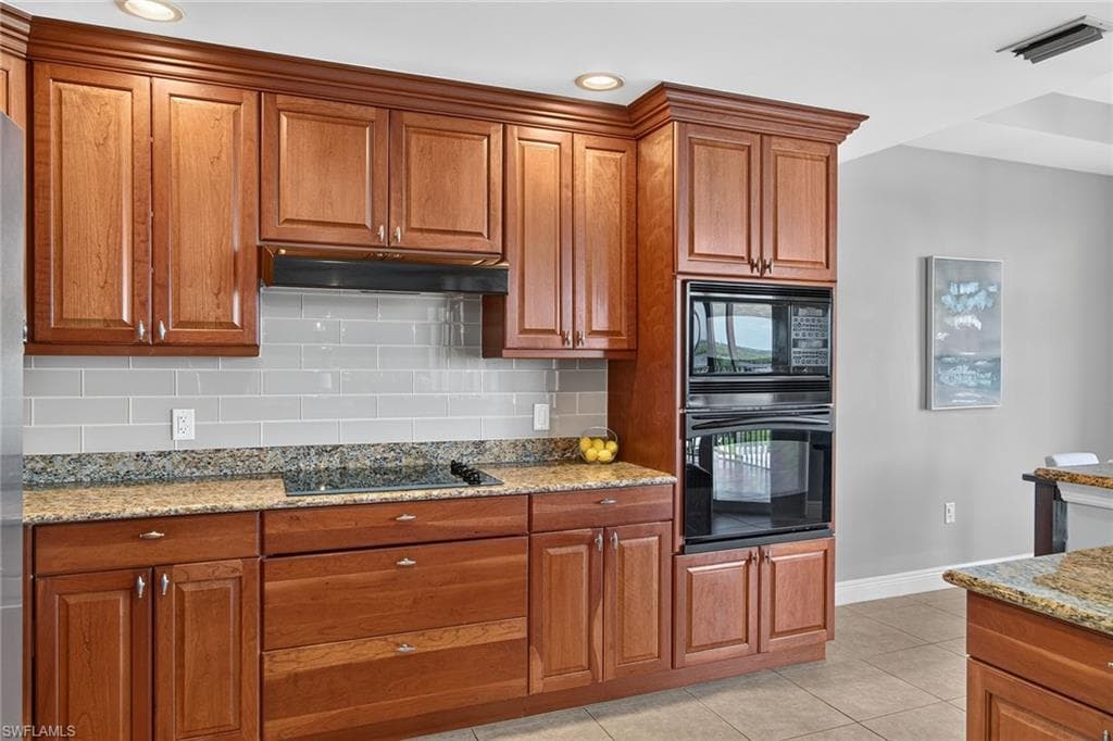 6081 Silver King BLVD 302-11