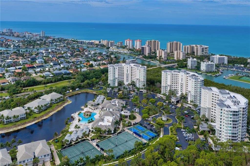 285 Grande WAY 503-44