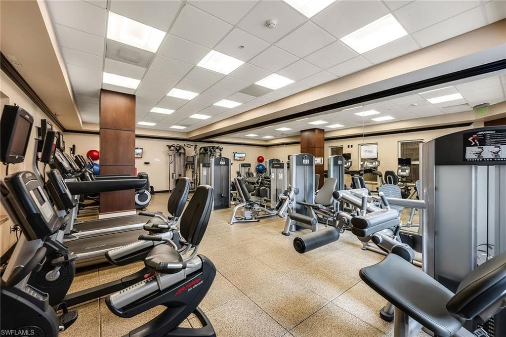 285 Grande WAY 503-40