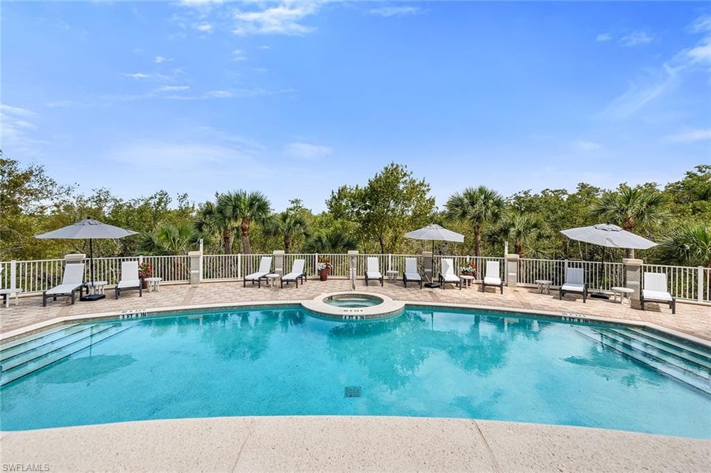 285 Grande WAY 503-39