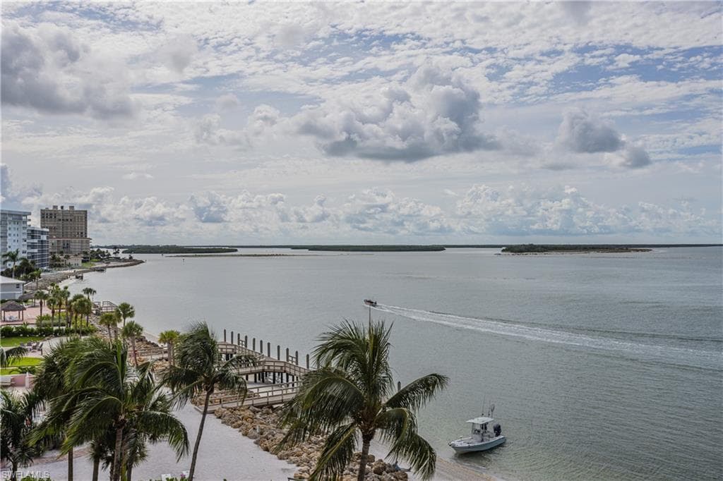 990 Cape Marco DR 503-1