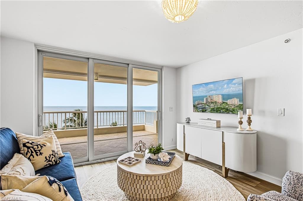 990 Cape Marco DR 503-8