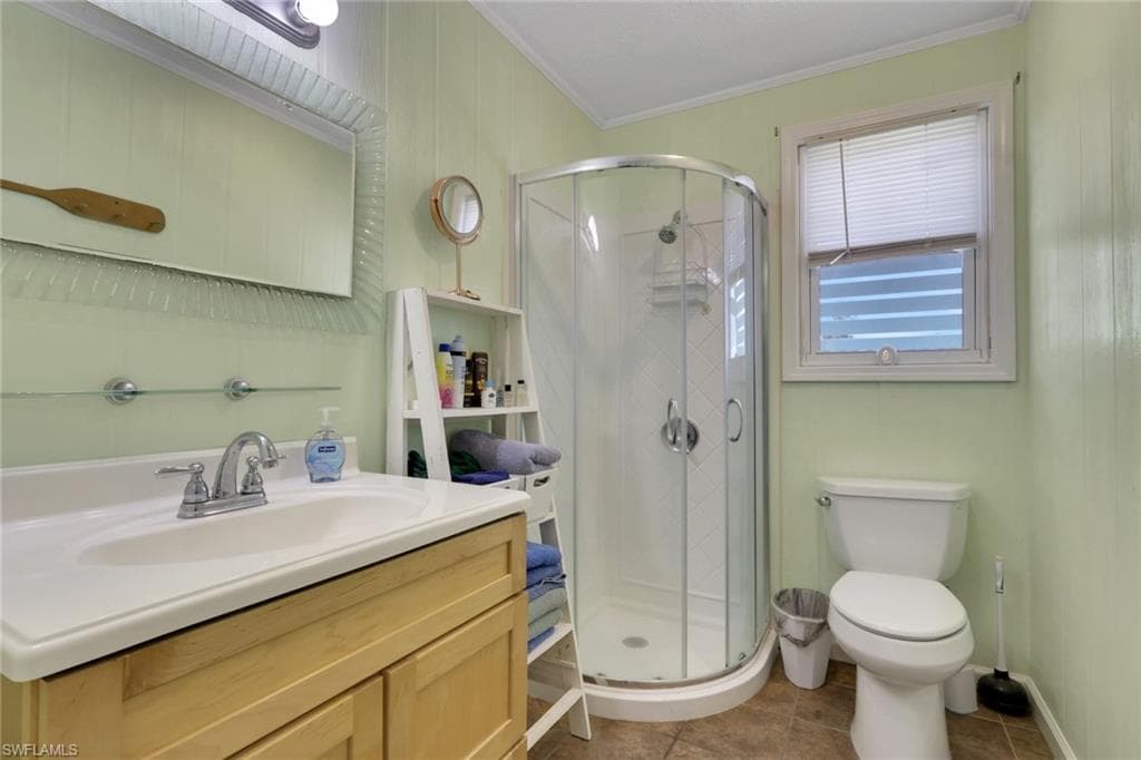 226 Connecticut ST-13