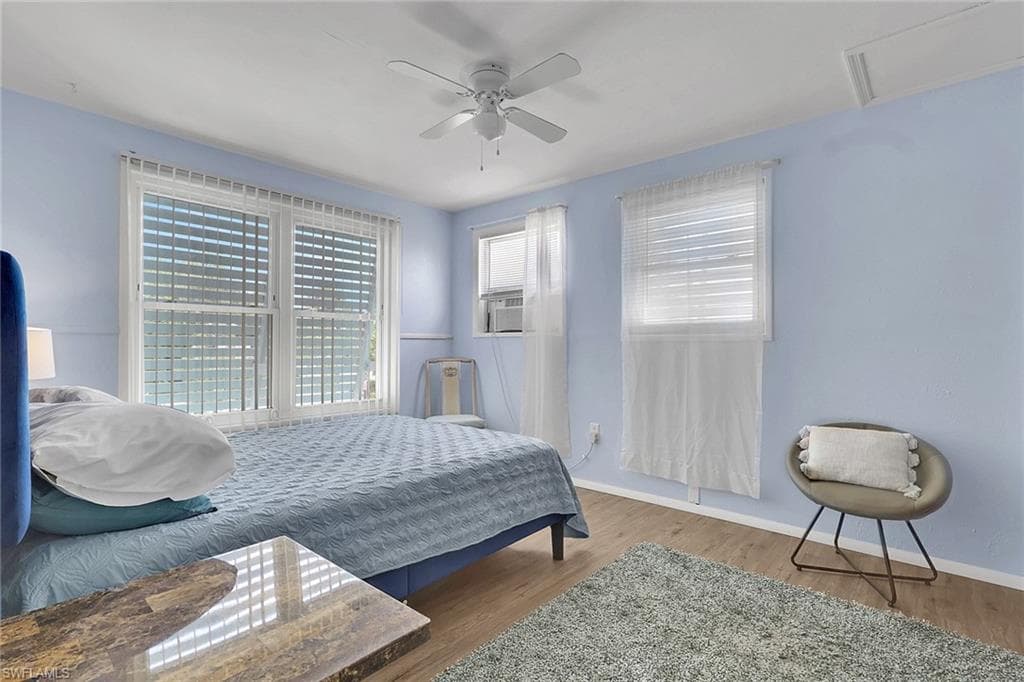226 Connecticut ST-14