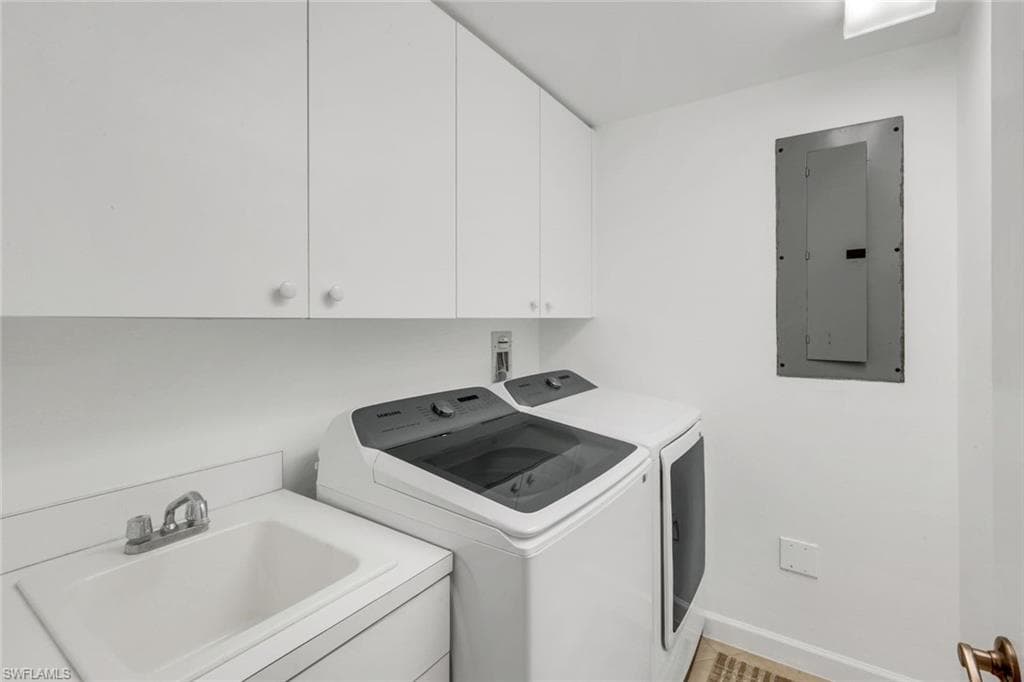 300 Dunes BLVD 203-28