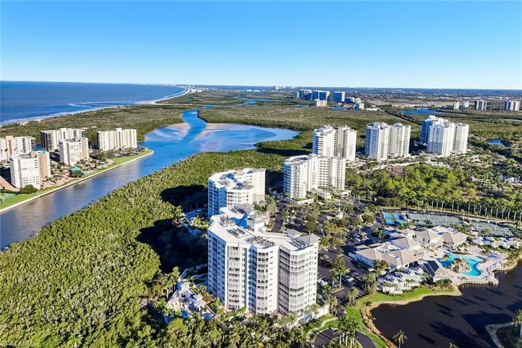 300 Dunes BLVD 203-4