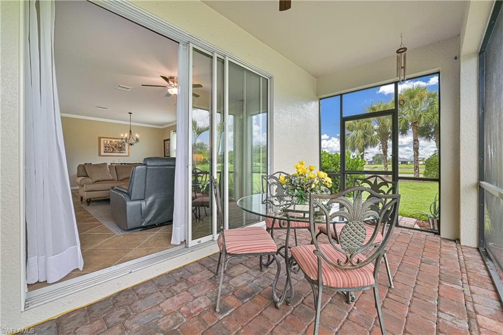 3153 Walnut Grove LN-28