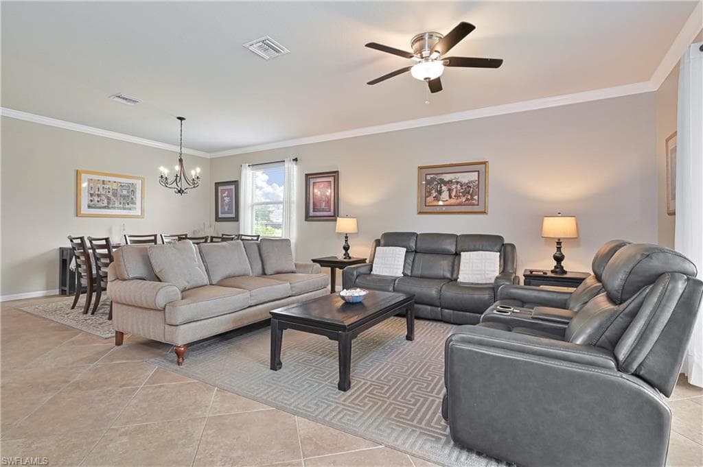 3153 Walnut Grove LN-15