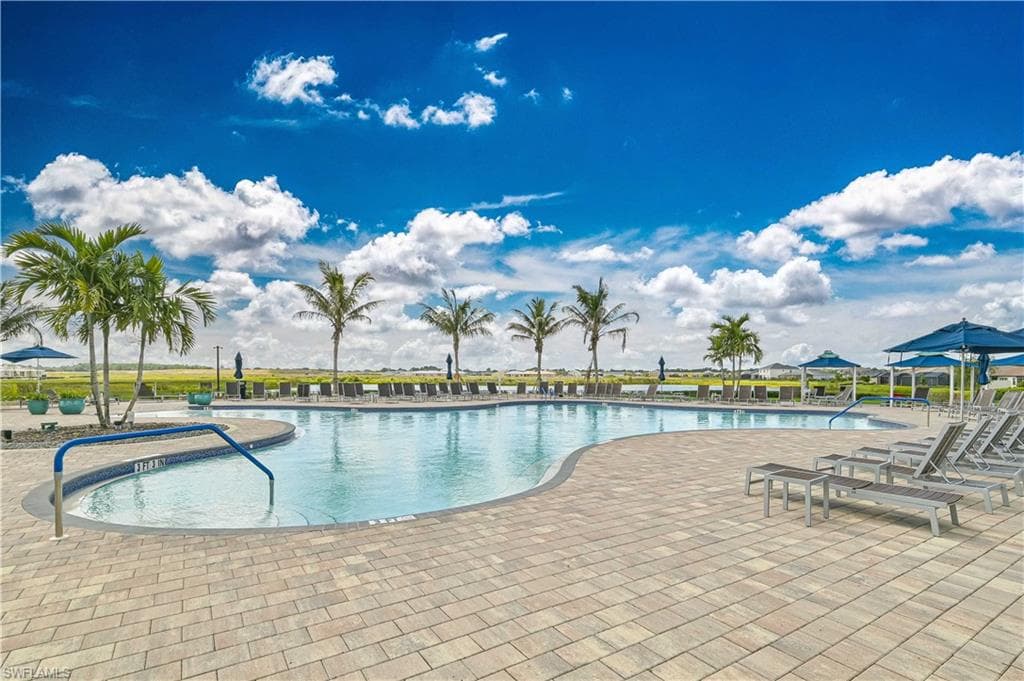 3153 Walnut Grove LN-44