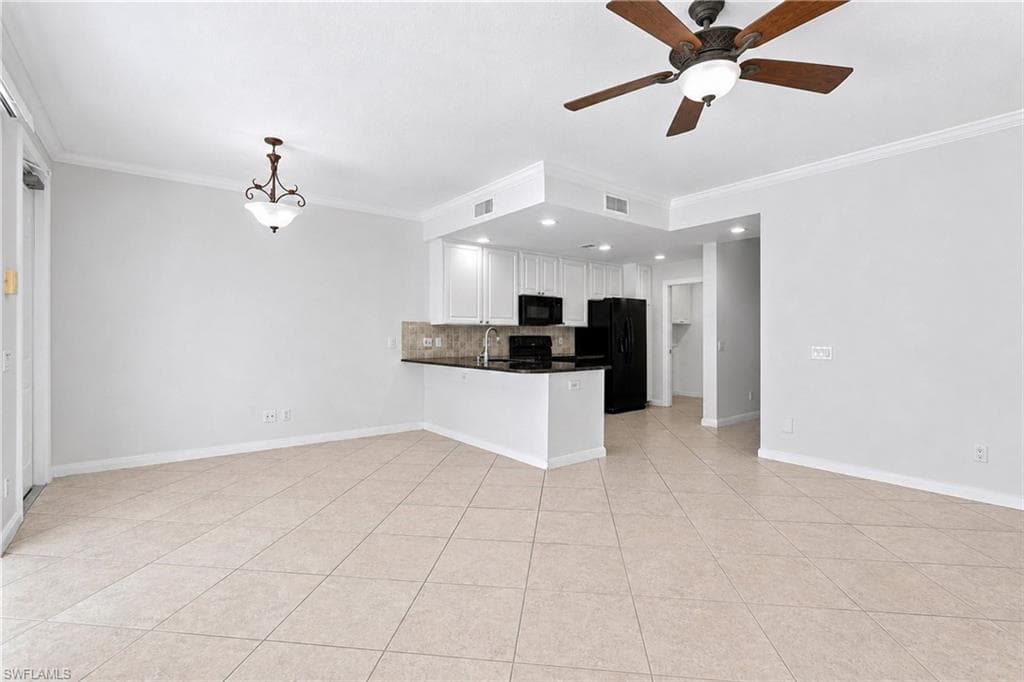 3564 Islandwalk CIR-13