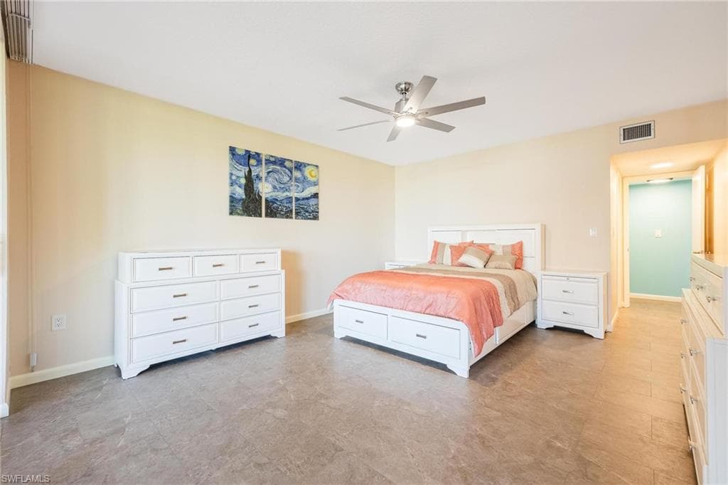 3250 Southshore DR 55A-17