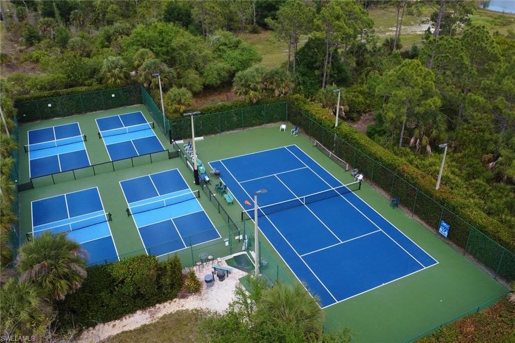 20221 Estero Gardens CIR 205-34