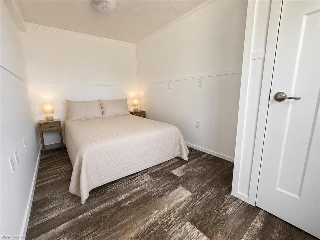 385 Lindero ST-9