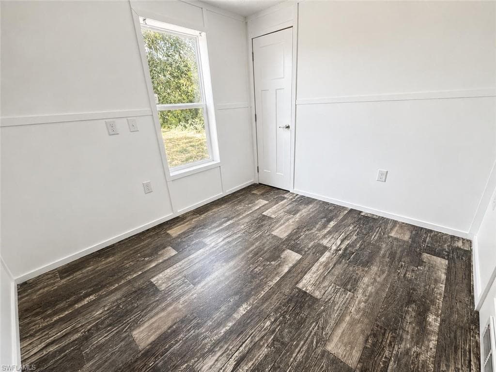 385 Lindero ST-8