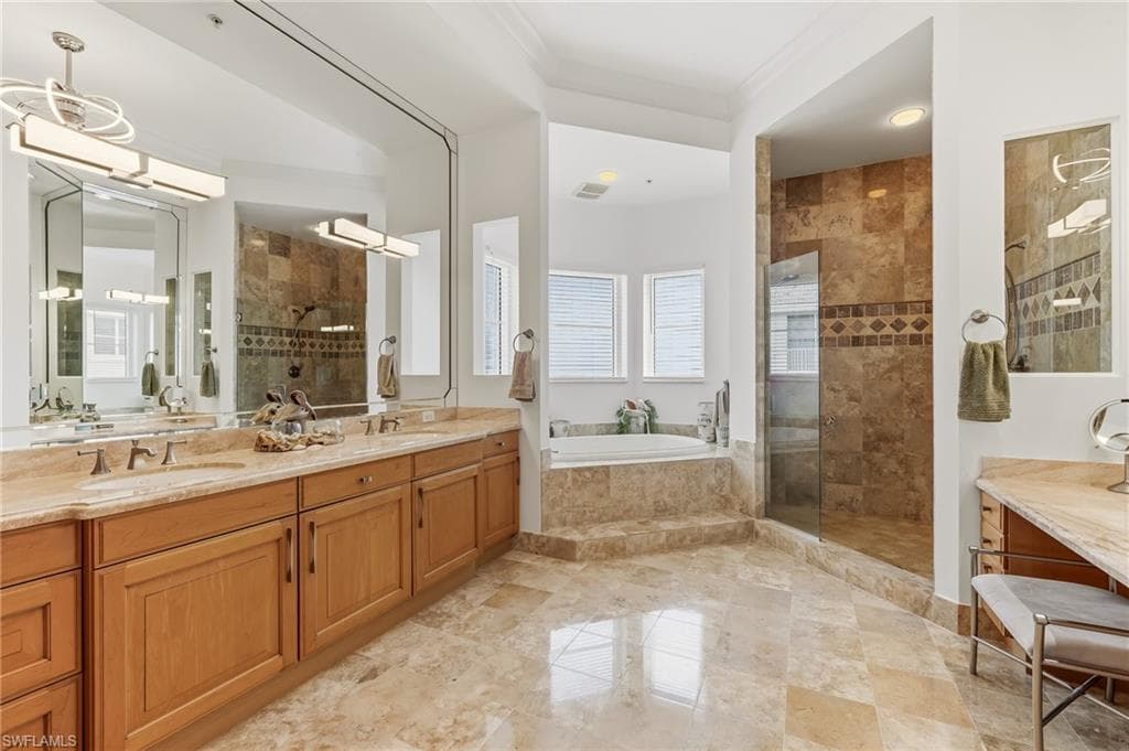 14270 Royal Harbour CT 1019-25