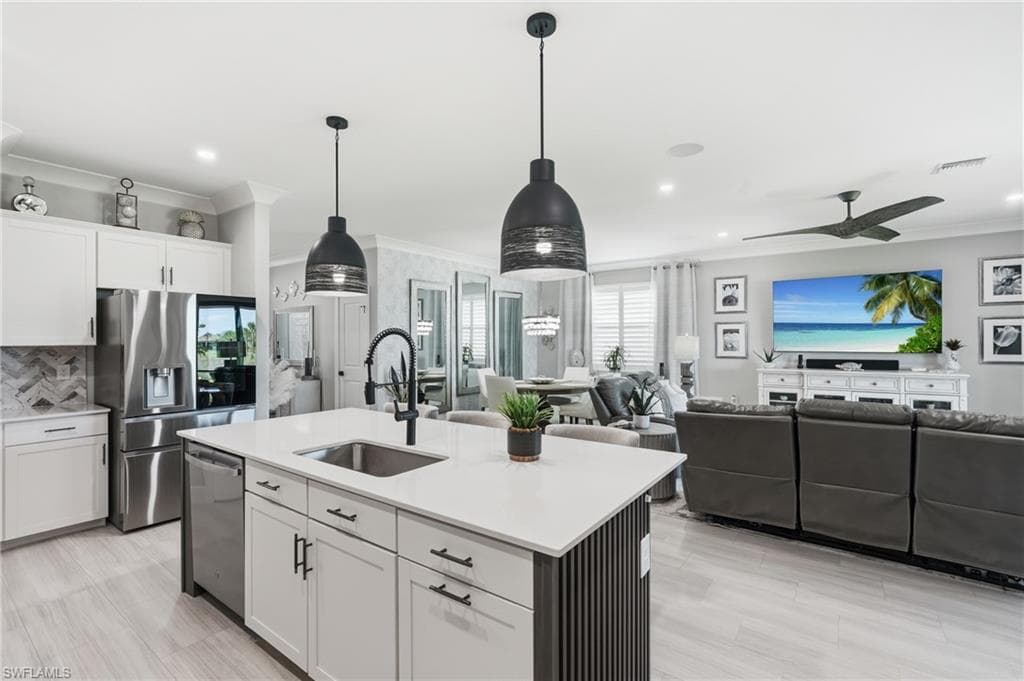 18566 Ives DR-13