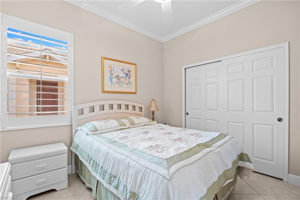 10428 Materita DR-19