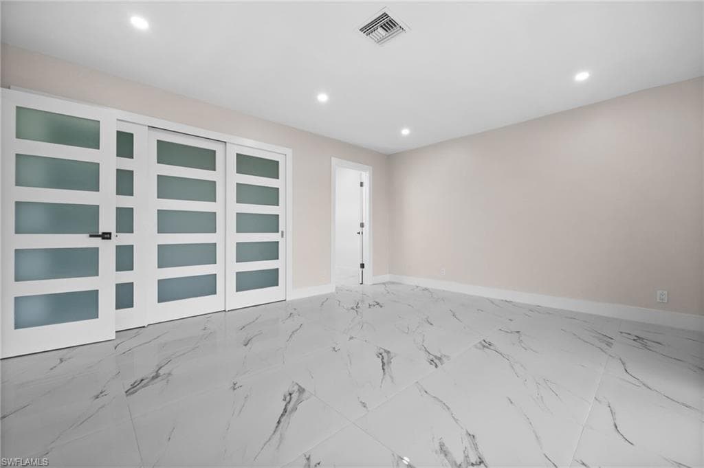 105 Harrison RD 4-9