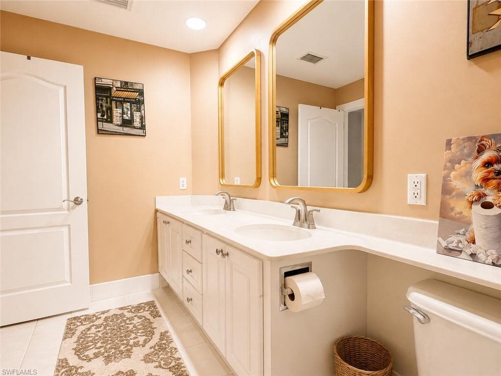 4907 Lasqueti WAY-10