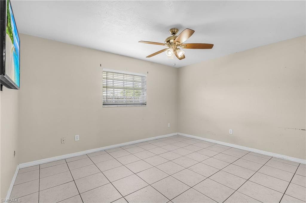 2205 Lotus RD-18