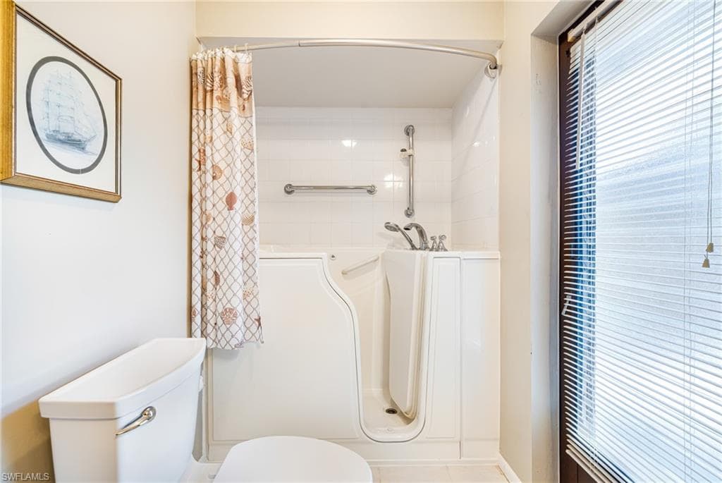 13540 Marquette BLVD-22