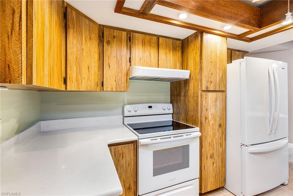 13540 Marquette BLVD-10