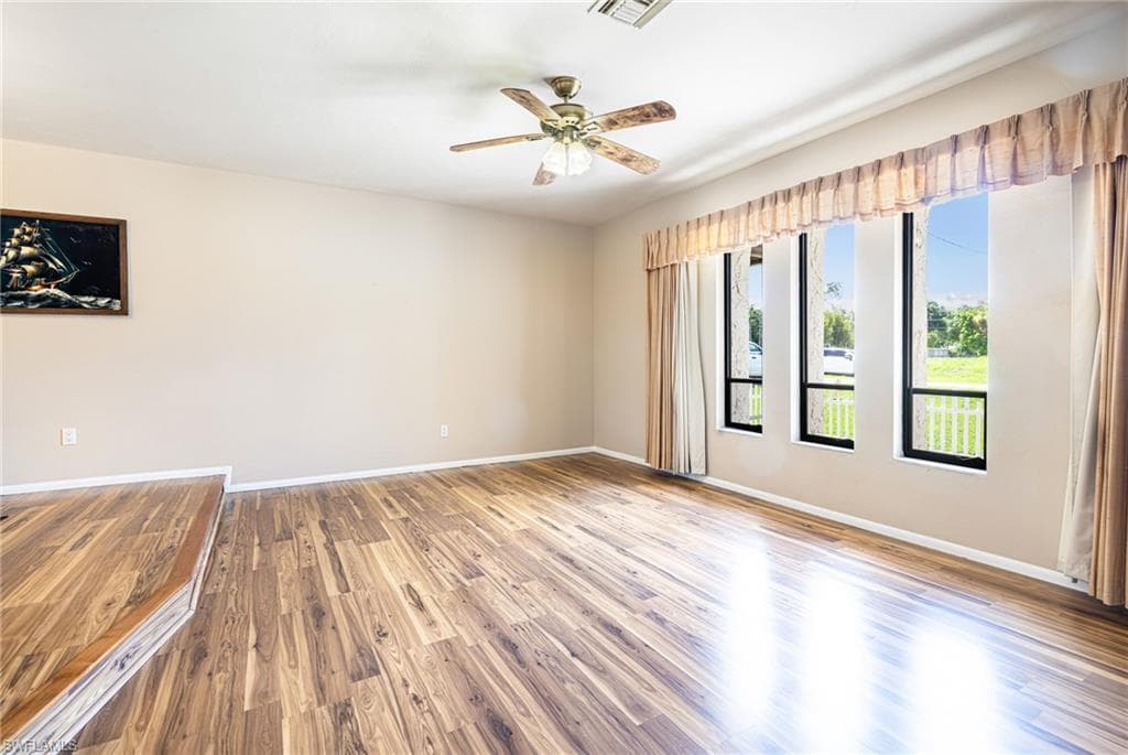 13540 Marquette BLVD-18
