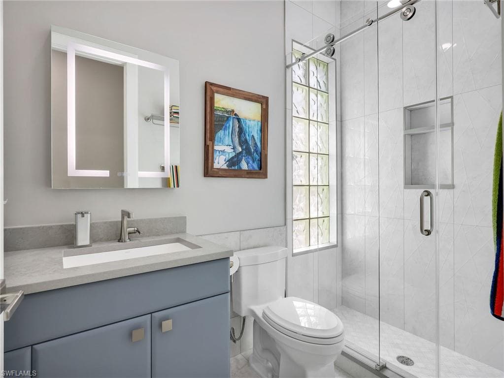 7658 Sicilia CT-43