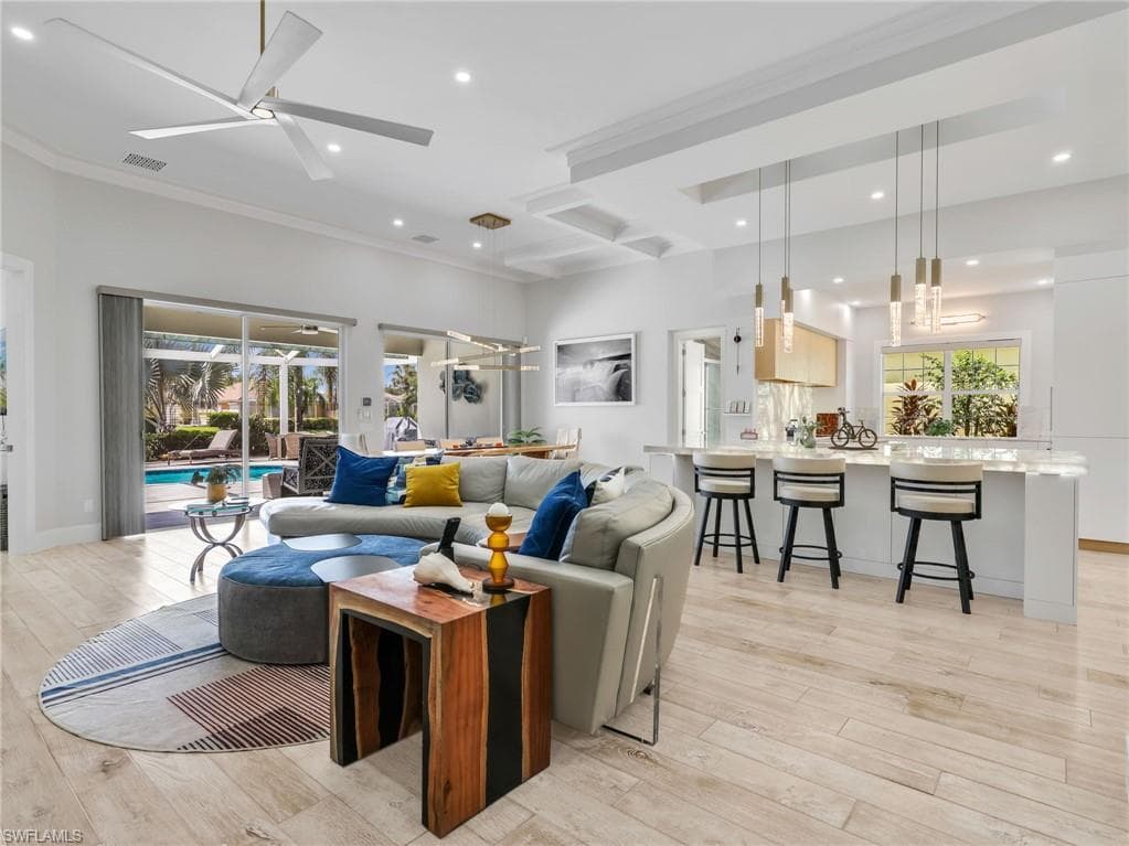7658 Sicilia CT-12