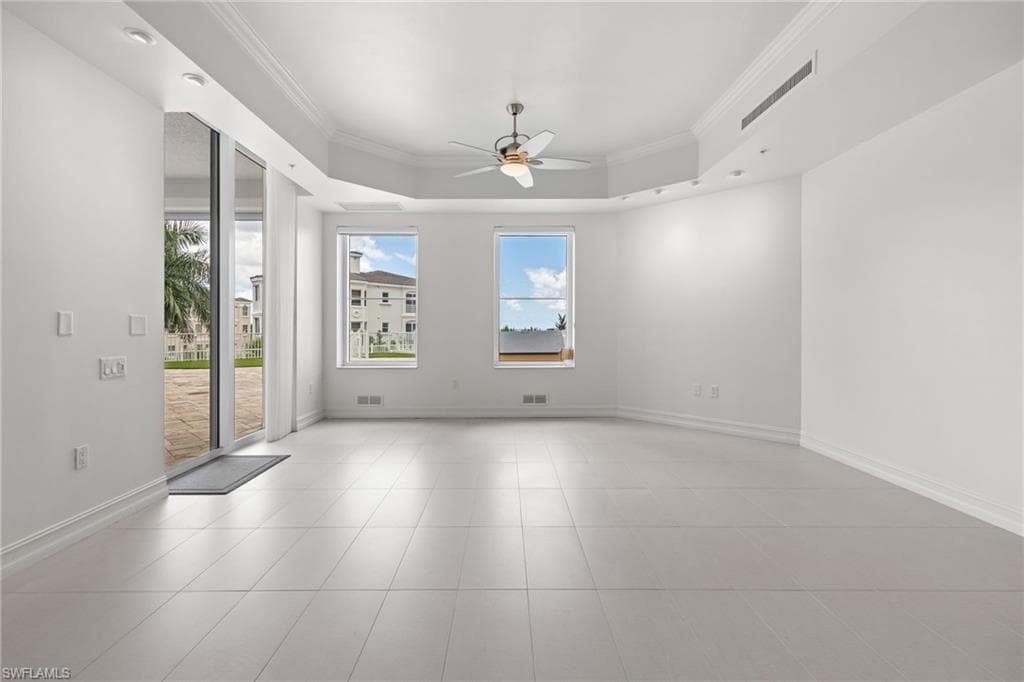 14270 Royal Harbour CT 323-3