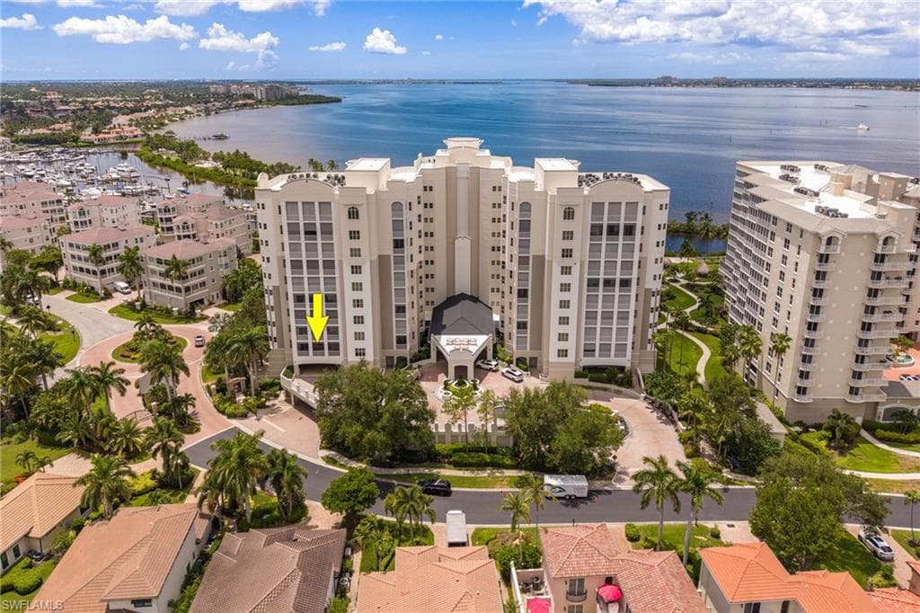 14270 Royal Harbour CT 323-1