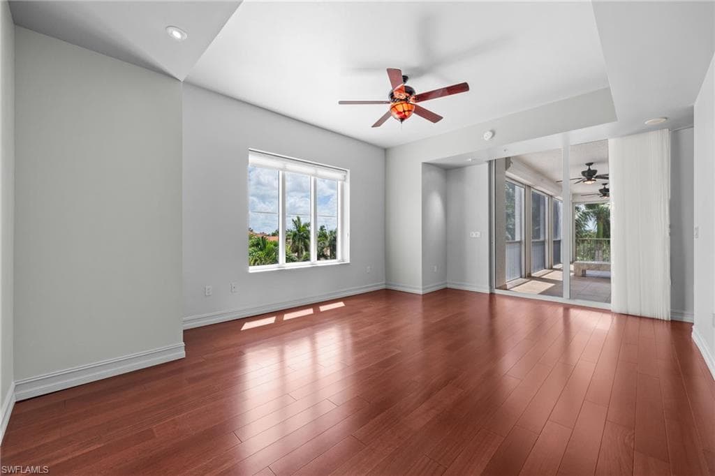 14270 Royal Harbour CT 323-23