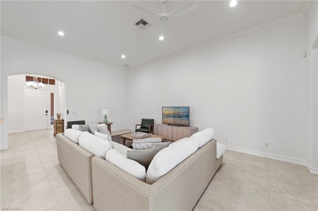 10864 Tiberio DR-11